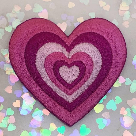Y2K Heart Patch - Picture 4 of 7
